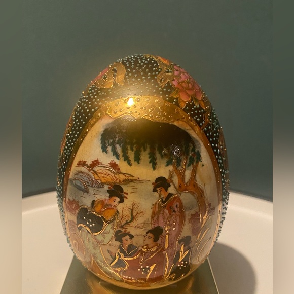 Vintage Satsuma Moriage Style Egg Hand Painted Geisha Floral Gold 4” H - Picture 8 of 9